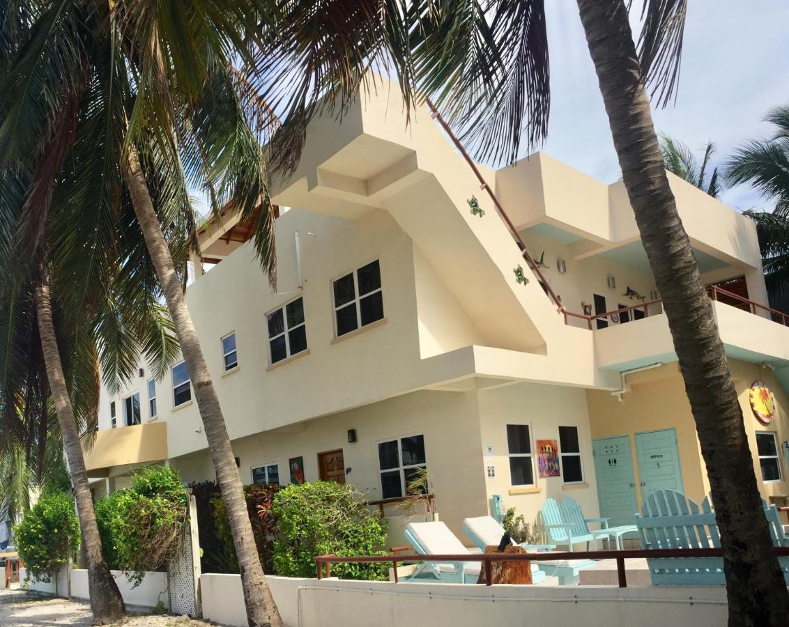 Pura Vida Inn 库尔克岛 外观 照片
