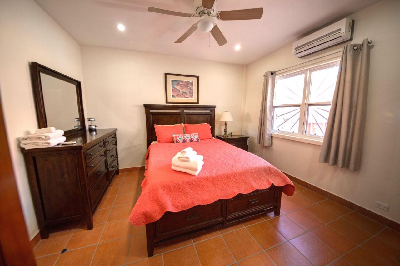 Pura Vida Inn 库尔克岛 外观 照片