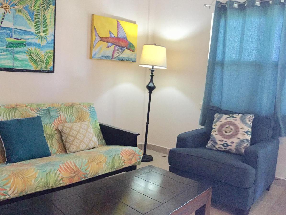 Pura Vida Inn 库尔克岛 外观 照片