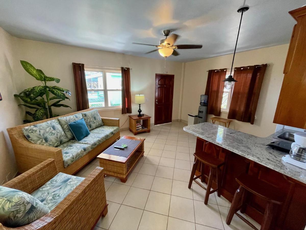 Pura Vida Inn 库尔克岛 外观 照片